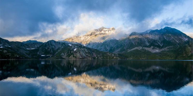 从游戏到成长：亲亲啦游戏如何通过兴趣社区与社交分享重塑早教体验